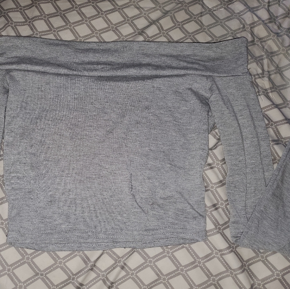 Boohoo long sleeve off the shoulder crop top